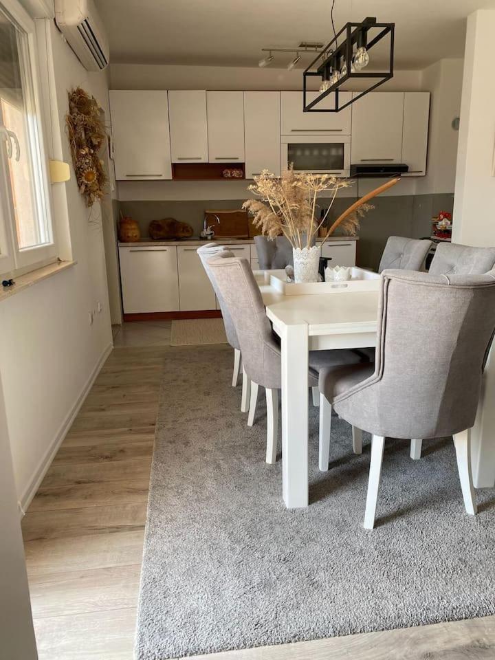 Apartment Angelina كابليينا المظهر الخارجي الصورة